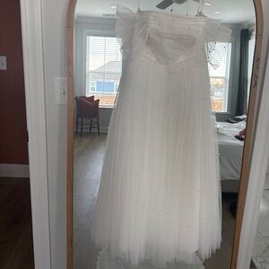 Vowd bridal dress